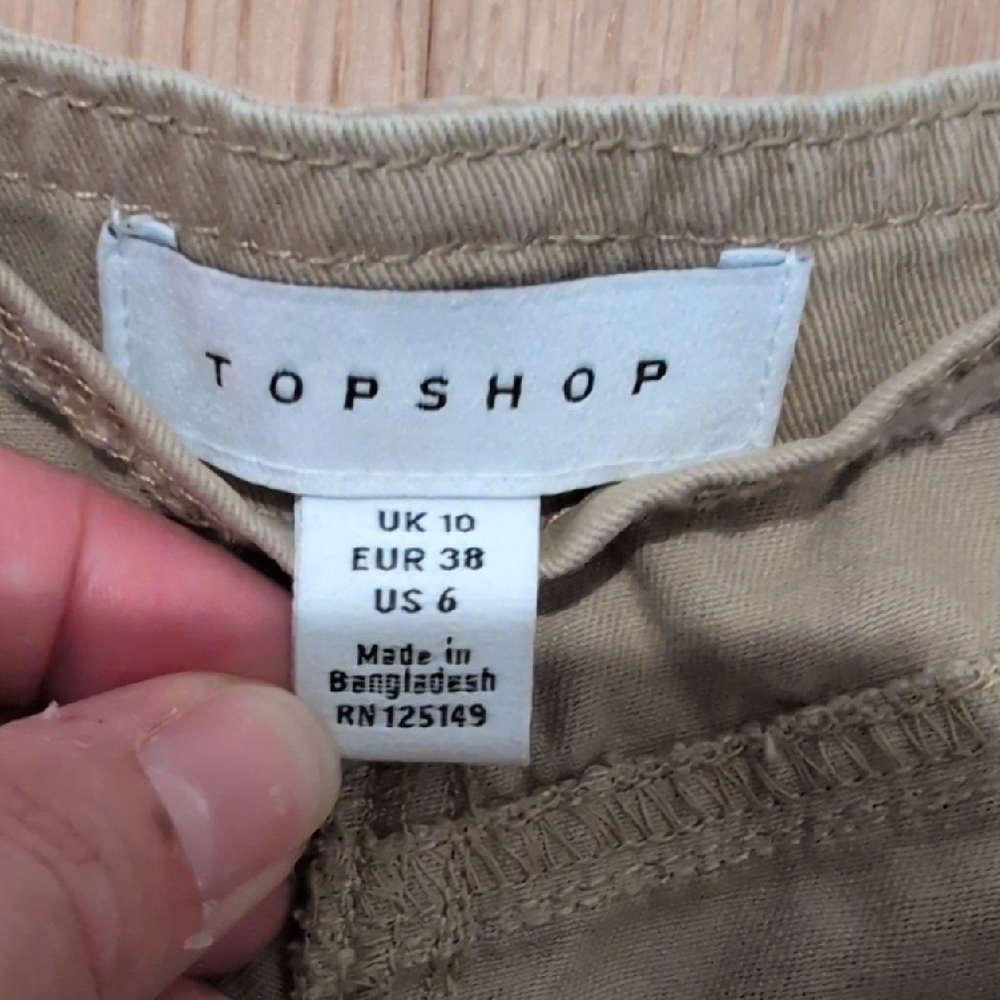 Topshop Women's Pleated Tan Trousers - Picture 2 of 4
